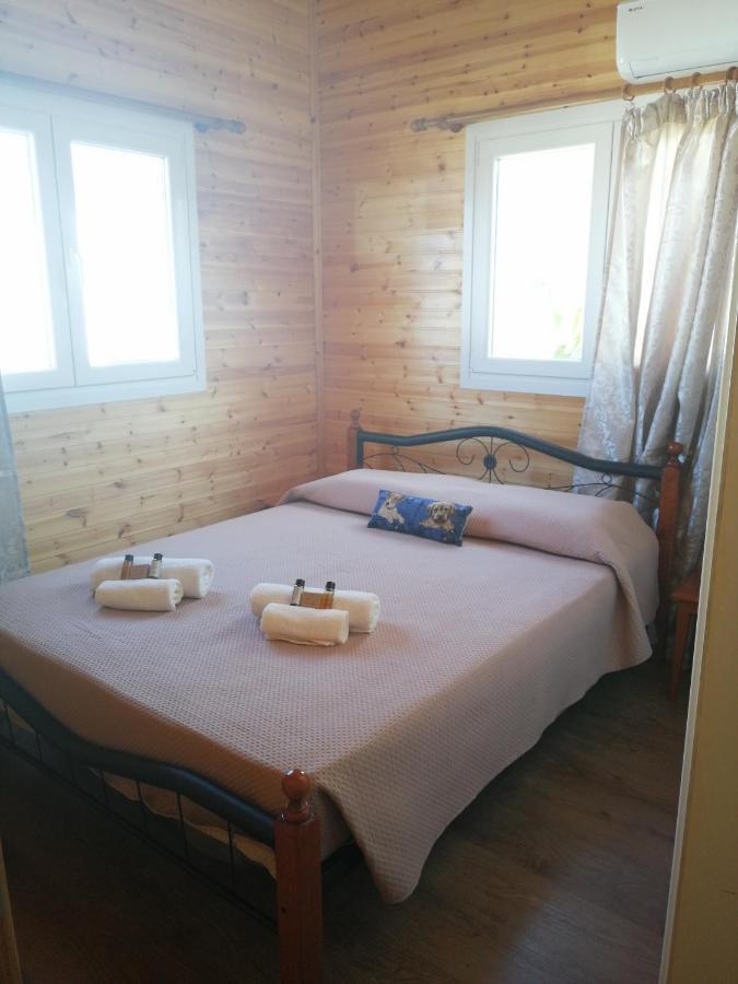 Wooden Apartment , Agia Marina Chrysochous Kato Yialia Exterior foto
